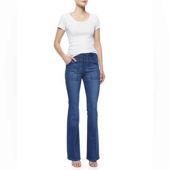 Frame Denim Cropped Le Flare de Francoise in Sunnyslope - Picture 7 of 16